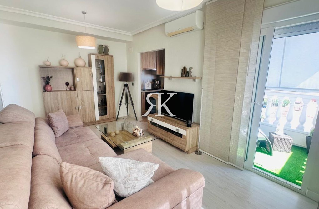 Revente - Appartement - Torrevieja - Nueva Torrevieja