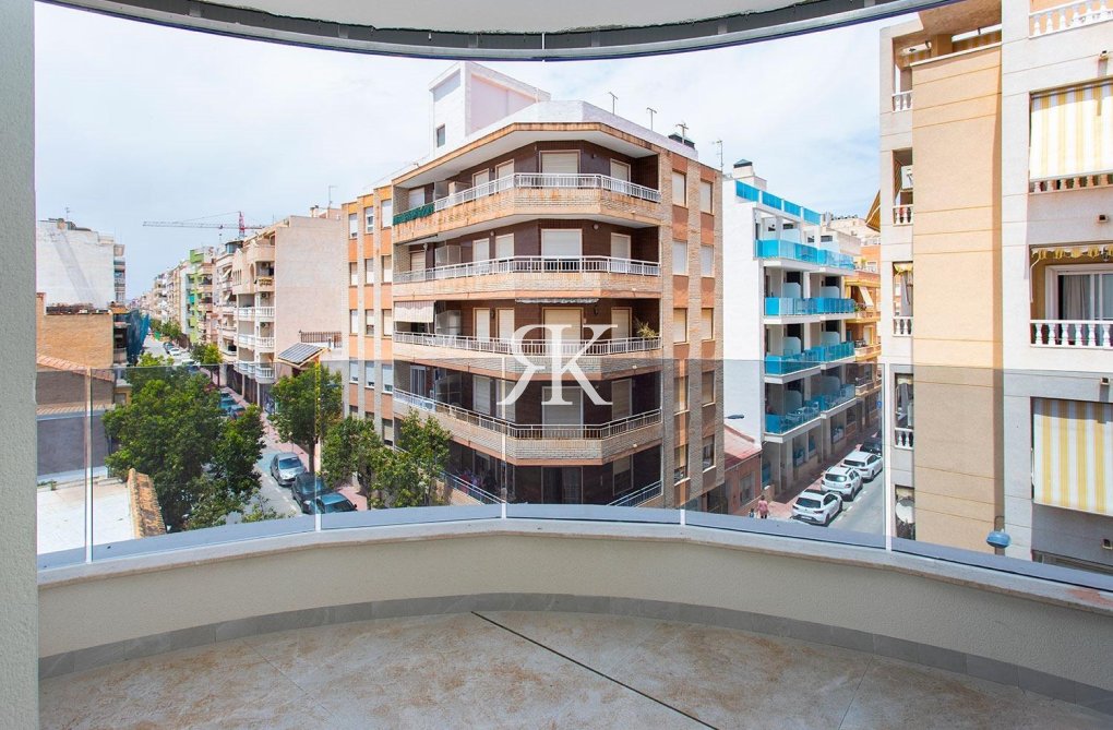 Revente - Appartement - Torrevieja - Playa del Cura