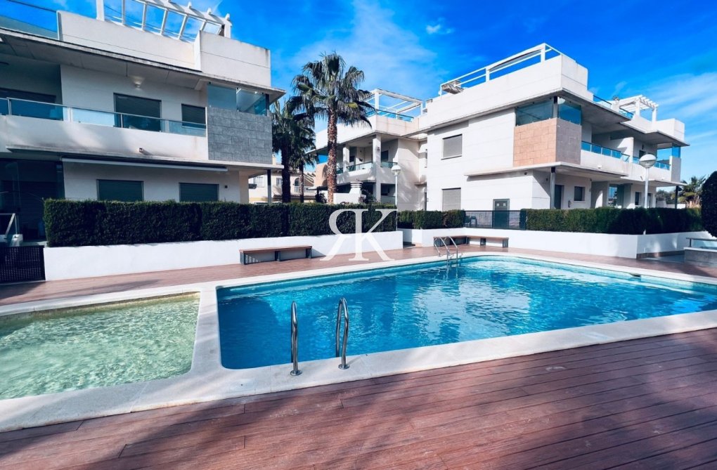 Revente - Bungalow au rez-de-chaussée - Rojales - Ciudad Quesada