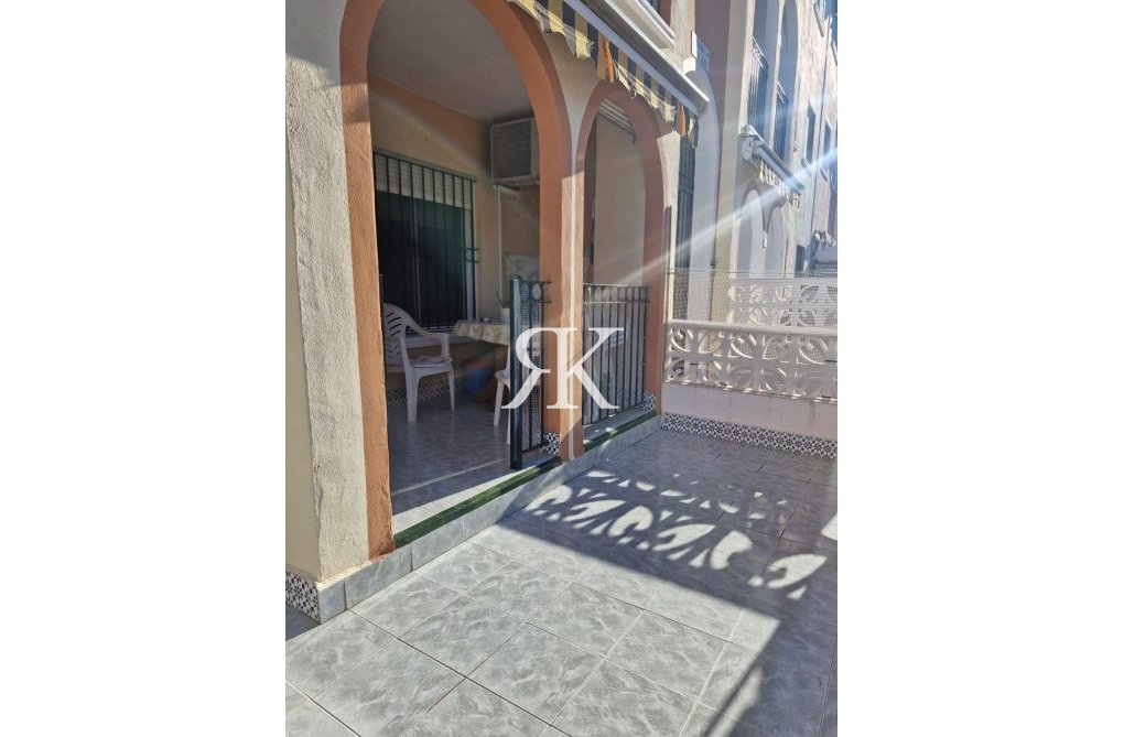 Revente - Bungalow - Torrevieja - Playa de los Naúfragos