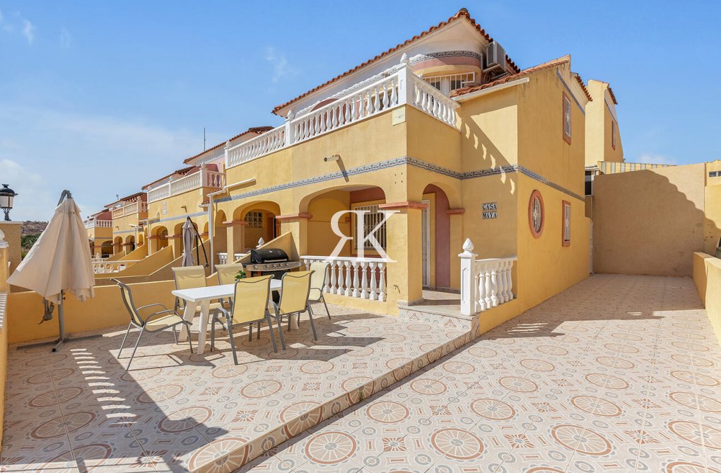 Revente - Semi Detached Penthouse - Orihuela Costa - Costa Blanca