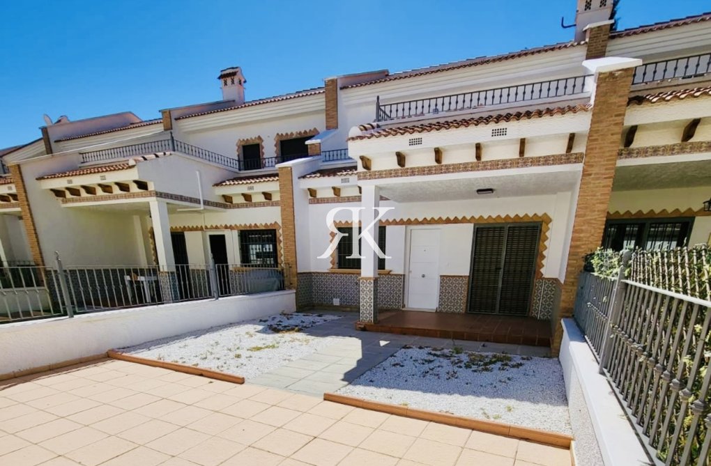 Revente - town house - San Miguel de Salinas - Inland