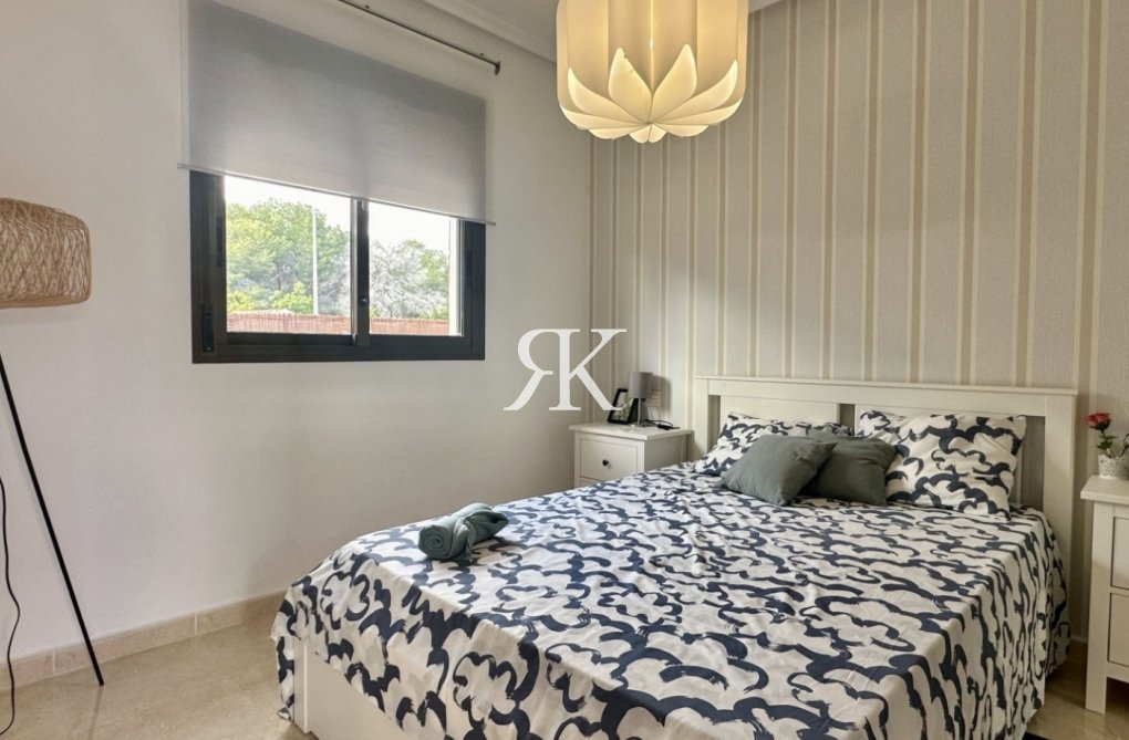 Revente - town house - San Miguel de Salinas - Inland