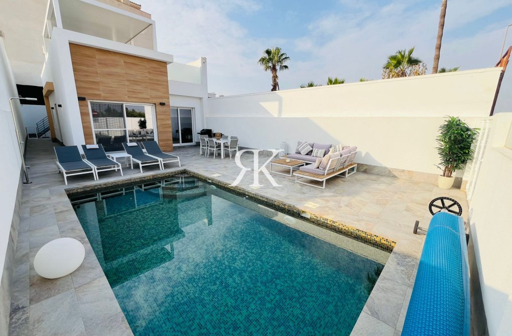 Revente - villa - Avileses - Inland