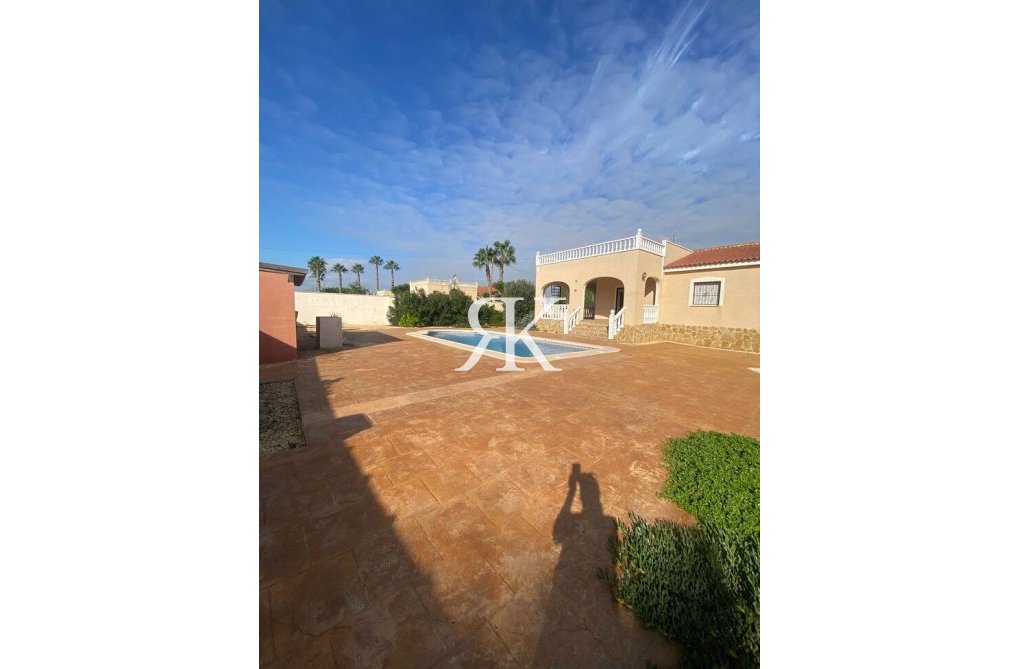 Revente - villa - Catral - Costa Blanca