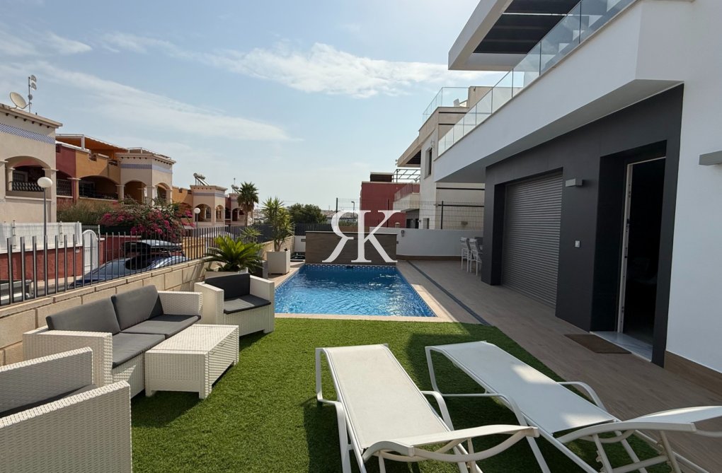Revente - Villa Individuelle - Orihuela Costa - Villamartín