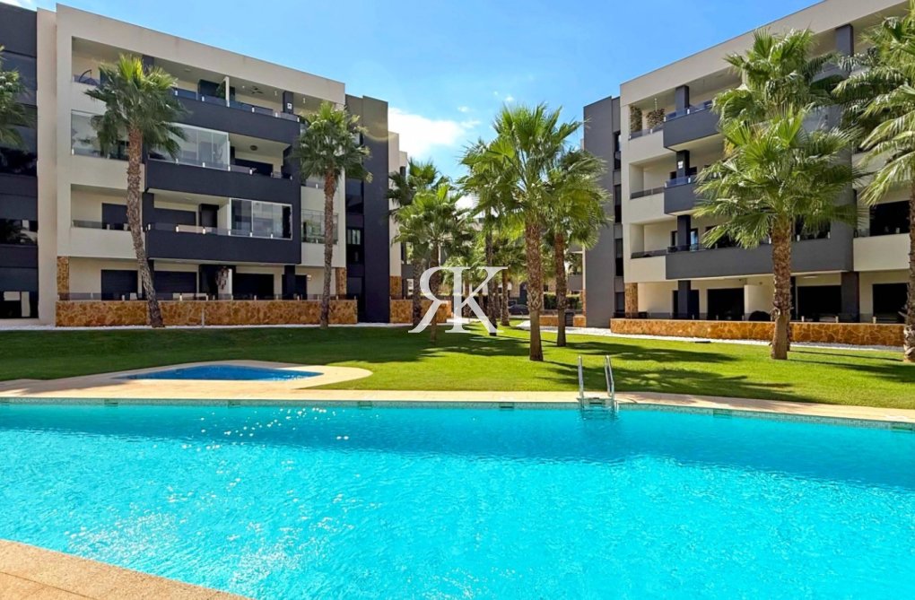 Segunda mano - Apartamento  - Orihuela Costa - Costa Blanca