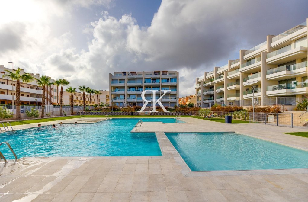 Segunda mano - Apartamento  - Orihuela Costa - Villamartín-las Filipinas