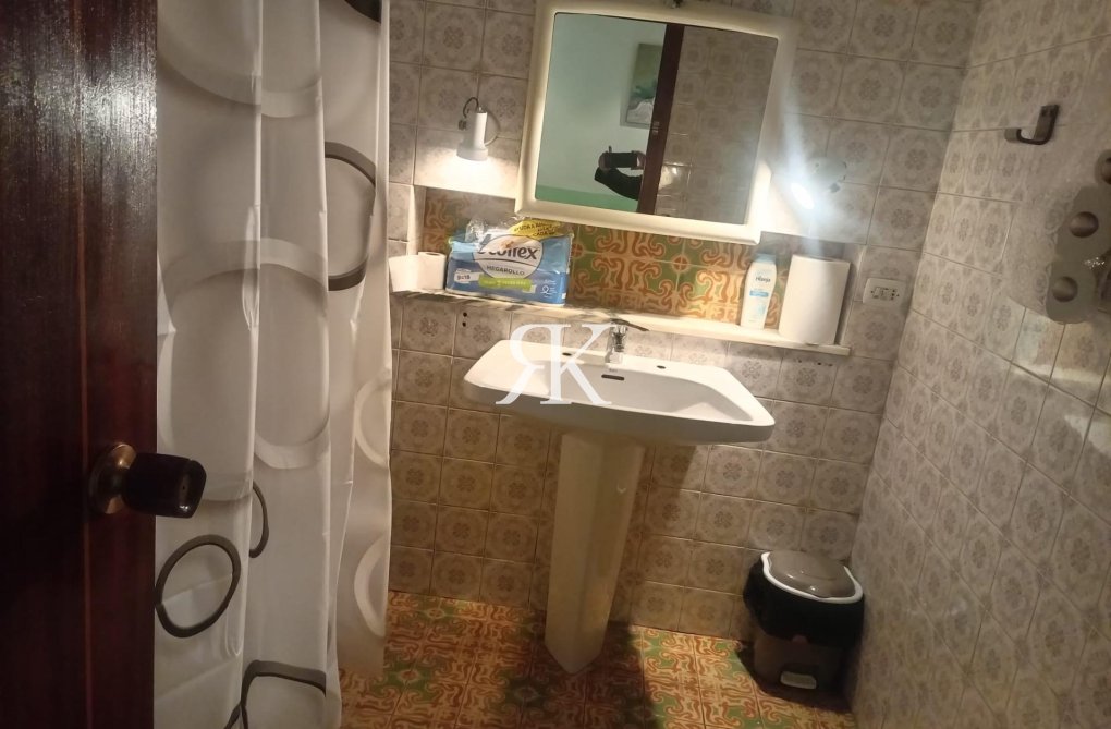 Segunda mano - Apartamento  - Orihuela - Orihuela Ciudad