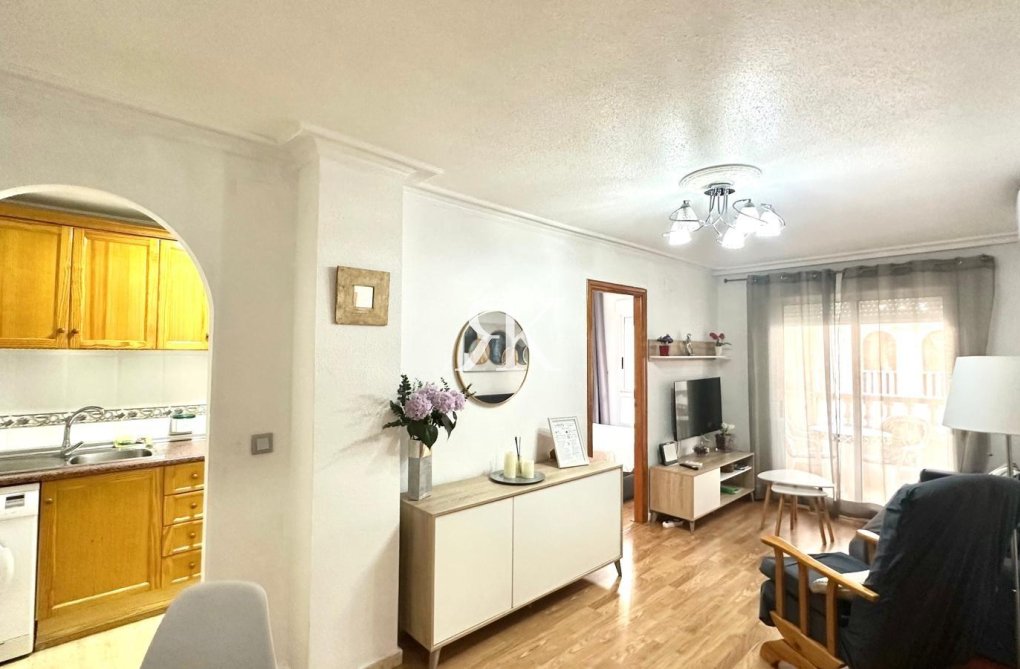 Segunda mano - Apartamento  - Torrevieja - Acequion