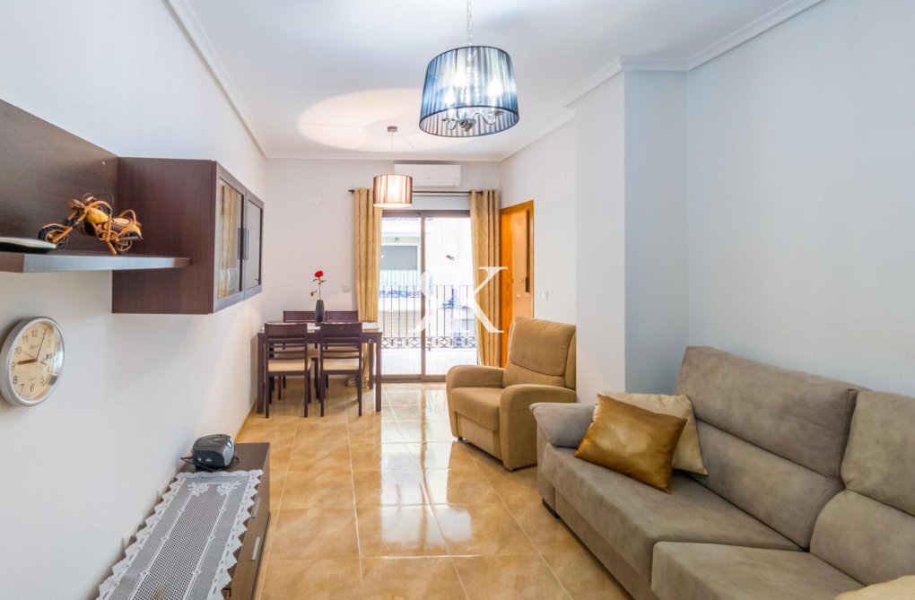 Segunda mano - Apartamento  - Torrevieja - Acequion