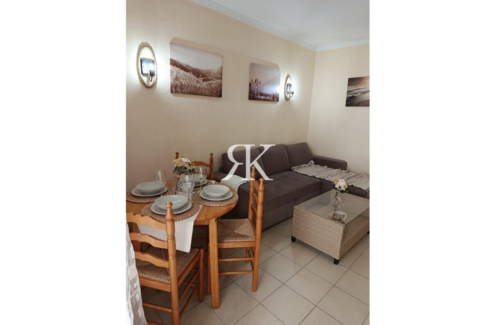 Segunda mano - Apartamento  - Torrevieja - Cabo Cervera