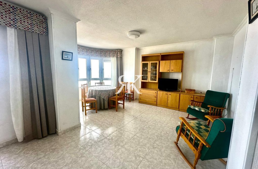 Segunda mano - Apartamento  - Torrevieja - Centro