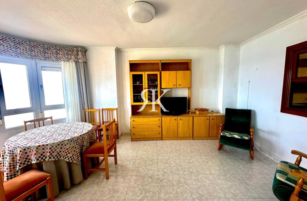 Segunda mano - Apartamento  - Torrevieja - Centro