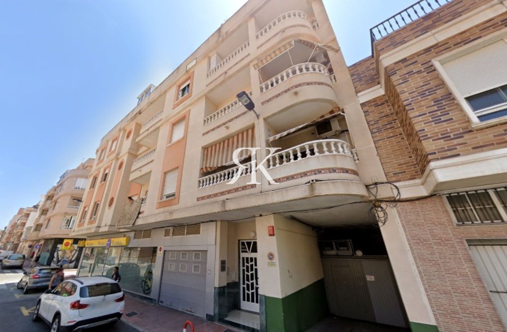 Segunda mano - Apartamento  - Torrevieja - Centro