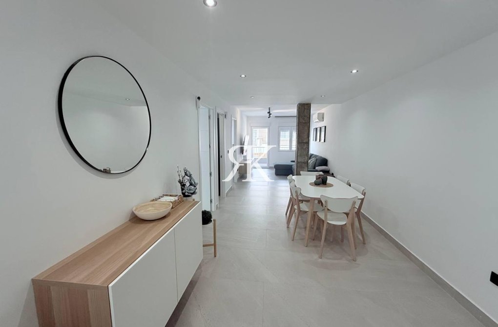 Segunda mano - Apartamento  - Torrevieja - La Mata