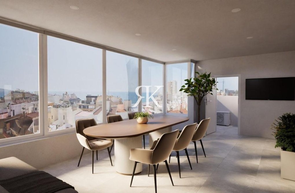 Segunda mano - Apartamento  - Torrevieja - Paseo Maritimo