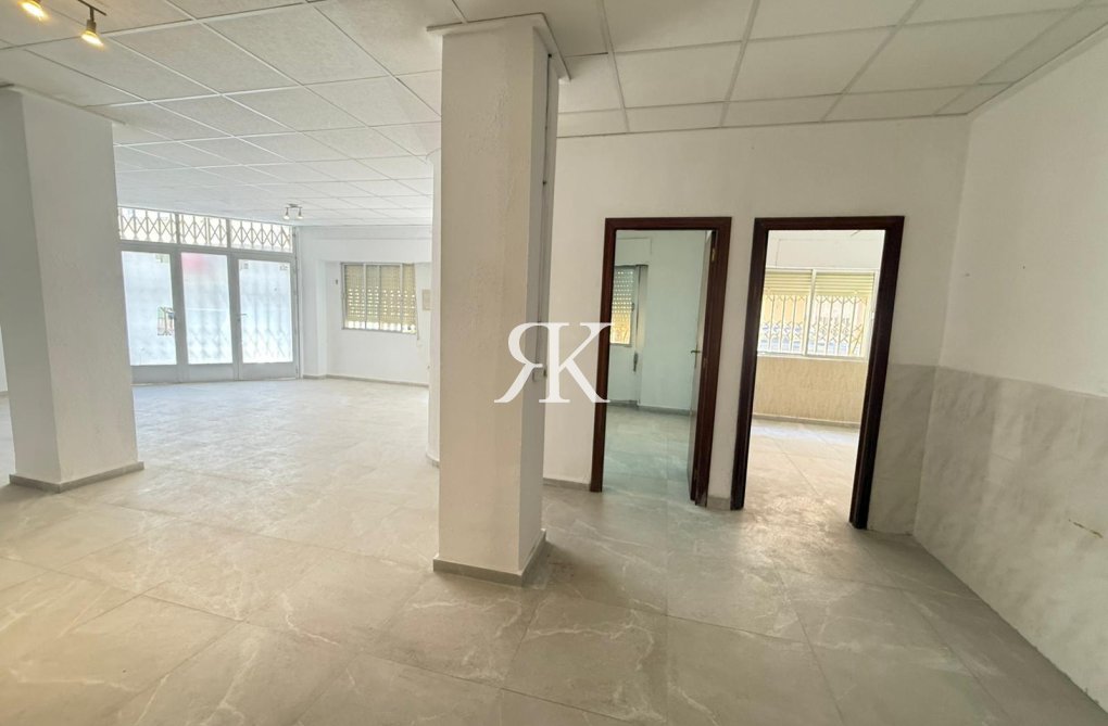 Segunda mano - Apartamento  - Torrevieja - Playa de los Locos