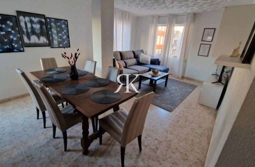 Segunda mano - Apartamento  - Torrevieja - Playa de los Locos