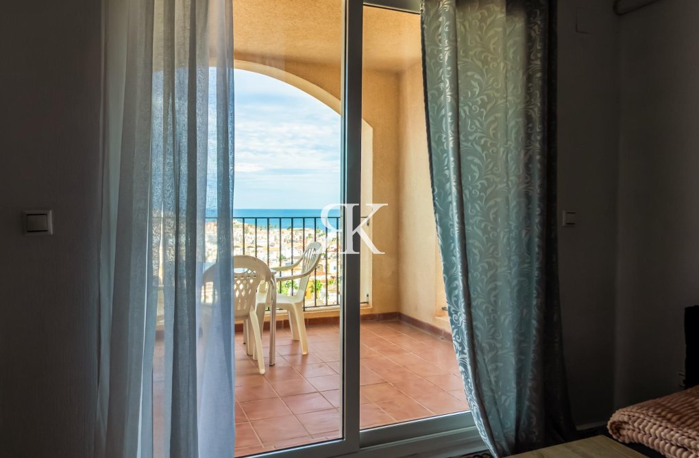 Segunda mano - Apartamento  - Torrevieja - Playa de los Locos