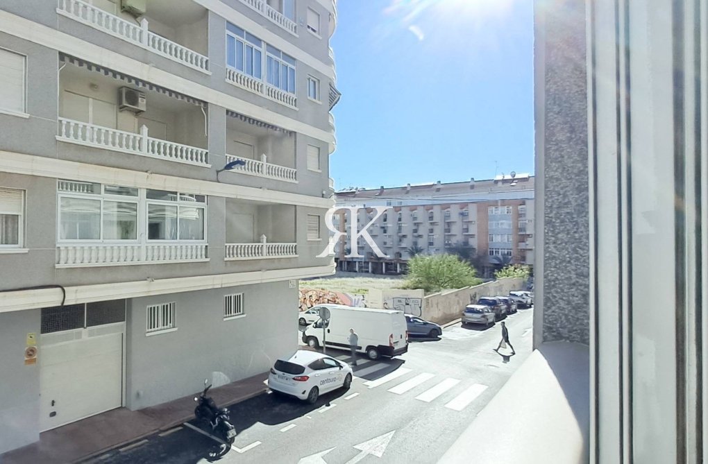 Segunda mano - Apartamento  - Torrevieja - Playa del Cura