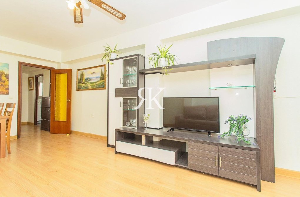 Segunda mano - Apartamento  - Torrevieja - Playa del Cura