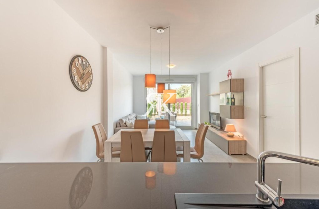 Segunda mano - Bungalow - Torrevieja - Auguas Neuvas