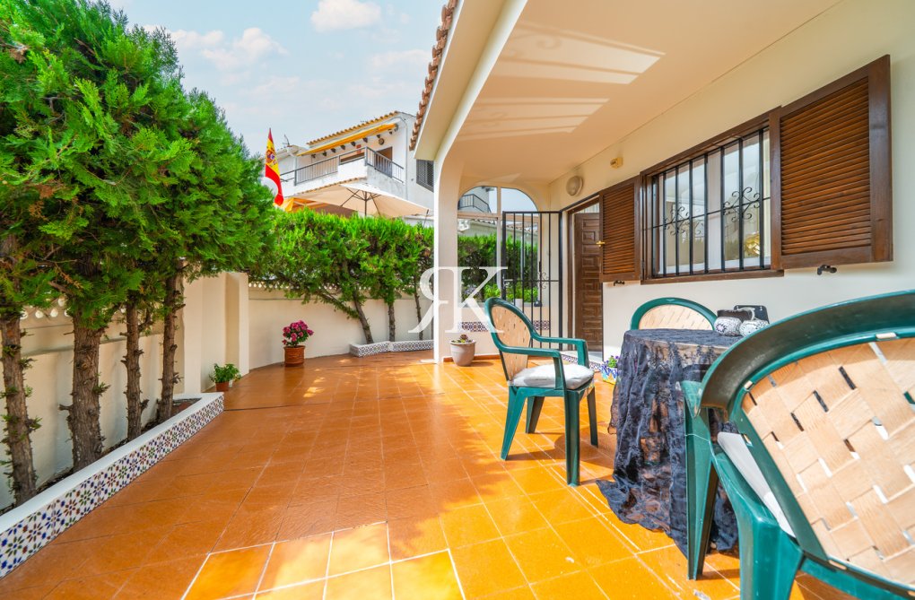 Segunda mano - Bungalow - Torrevieja - La Mata