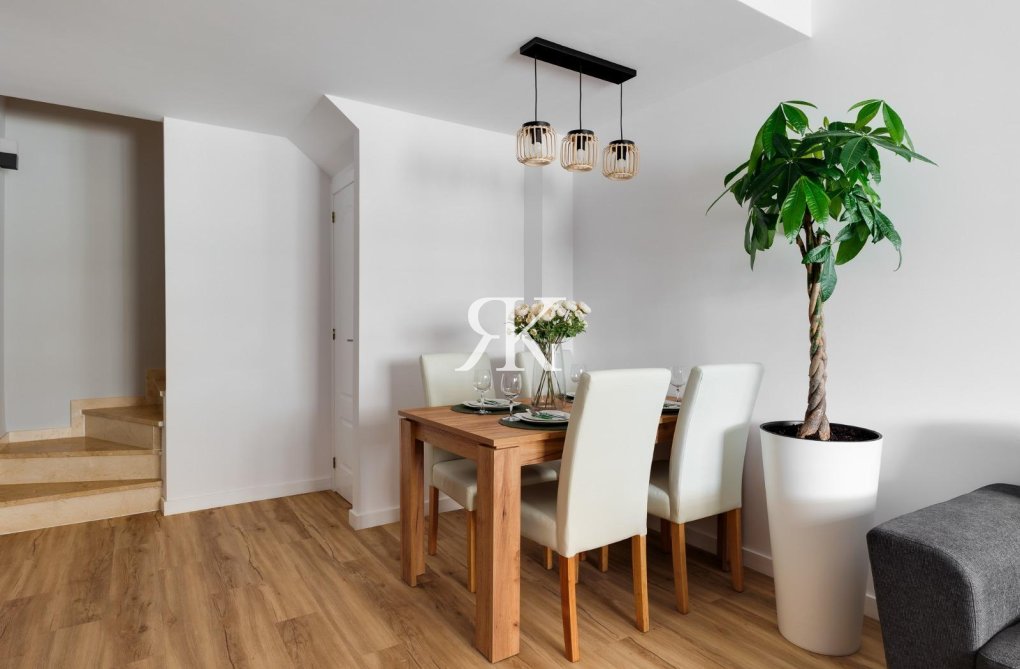 Segunda mano - town house - Orihuela Costa - Los Balcones