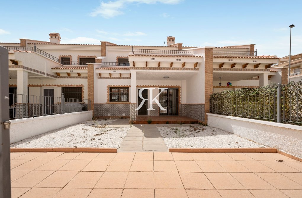 Segunda mano - town house - San Miguel de Salinas - Inland