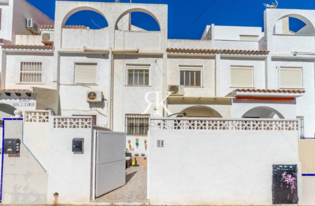 Segunda mano - town house - Torrevieja - Costa Blanca