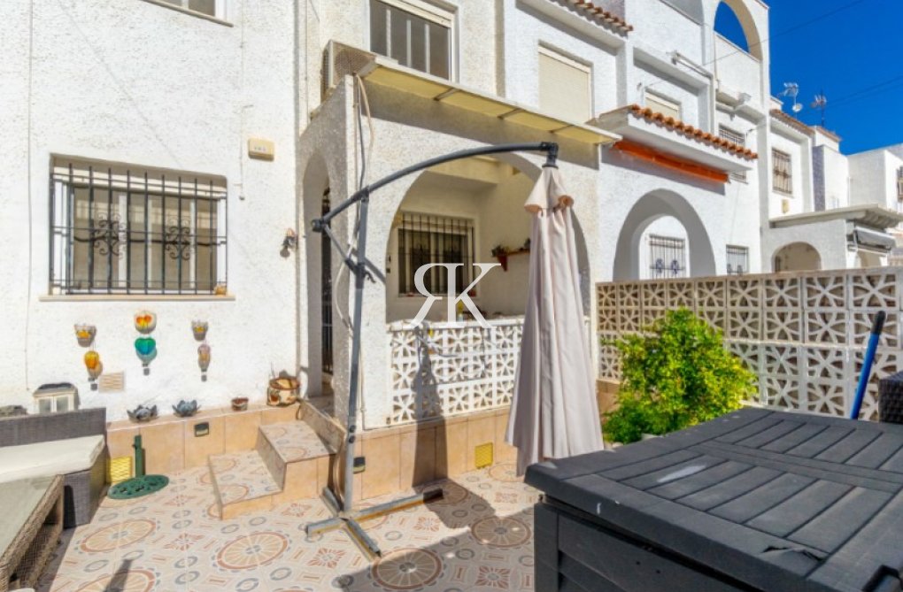 Segunda mano - town house - Torrevieja - Costa Blanca