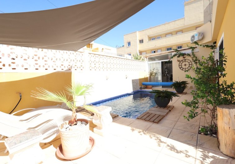 Semi-detached Villa  - Resale - Cabo Roig - Lomas de Cabo Roig