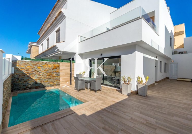 Semidetached - Neubau - San Pedro del Pinatar - Polideportivo