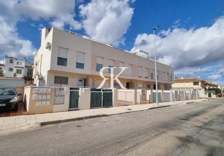 town house - Herverkoop - Orihuela Costa - Costa Blanca