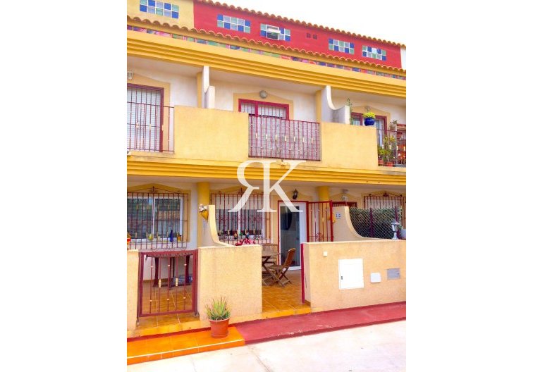 town house - Herverkoop - Playa Flamenca - Costa Blanca