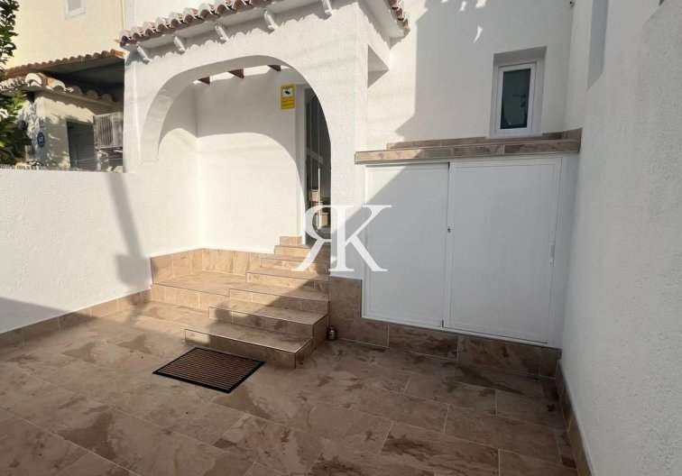 town house - Herverkoop - Torrevieja - Los Balcones - Los Altos Del Edén