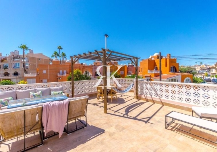 town house - Resale - Torrevieja - Los Frutales/ La Rosaleda