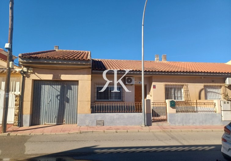 town house - Revente - Roldan - Inland