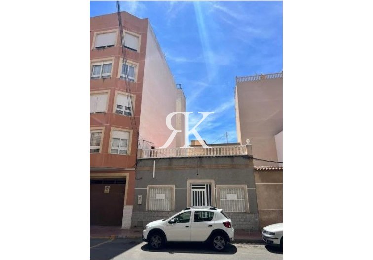 town house - Revente - Torrevieja - Estacion De Autobuses