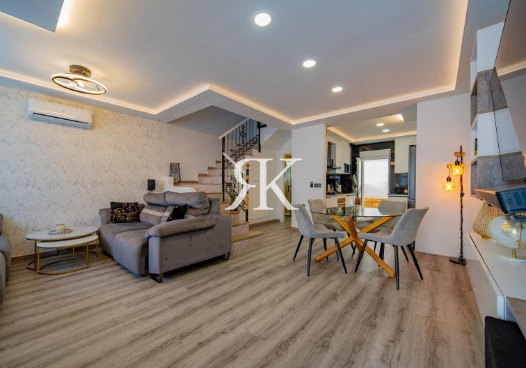 town house - Segunda mano - Orihuela Costa - PAU 26