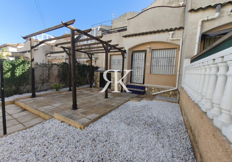 town house - Segunda mano - Torrevieja - Los Balcones 