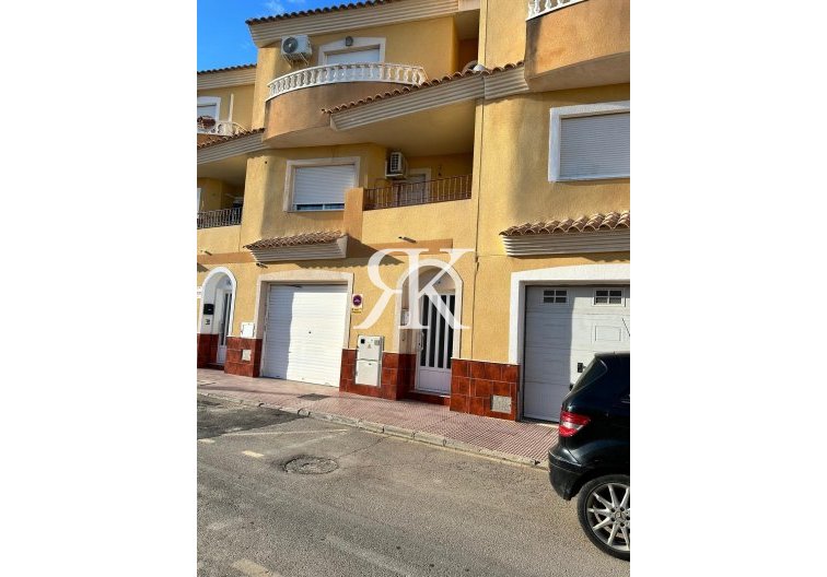 town house - Wiederverkauf - Los Alcázares - Los Alcázares