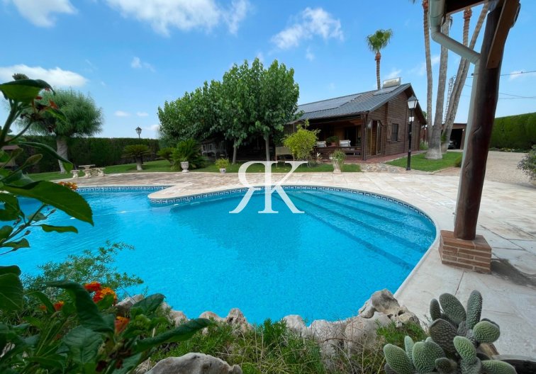 Villa con alojamiento para invitados - Segunda mano - San Fulgencio - San Fulgencio