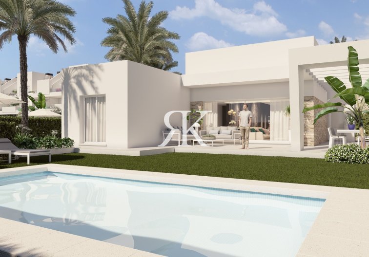 Villa independiente - Obra Nueva en construcción - Algorfa - La Finca Golf