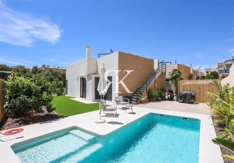 Villa independiente - Segunda mano - Orihuela Costa - La Zenia