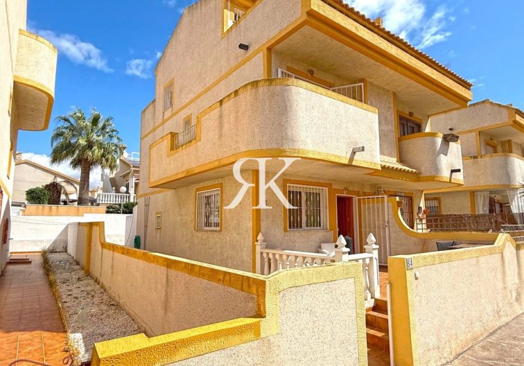 Villa pareado - Segunda mano - Orihuela Costa - Los Altos