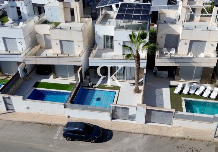 villa - Resale - Orihuela Costa - Costa Blanca