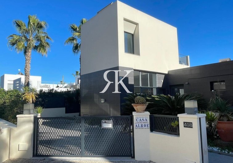 villa - Resale - Villamartin - Costa Blanca