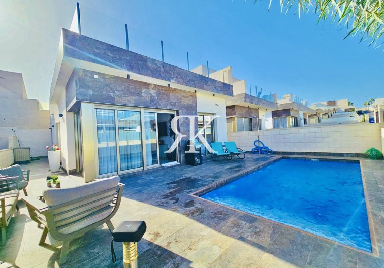 villa - Segunda mano - Villamartin - Costa Blanca